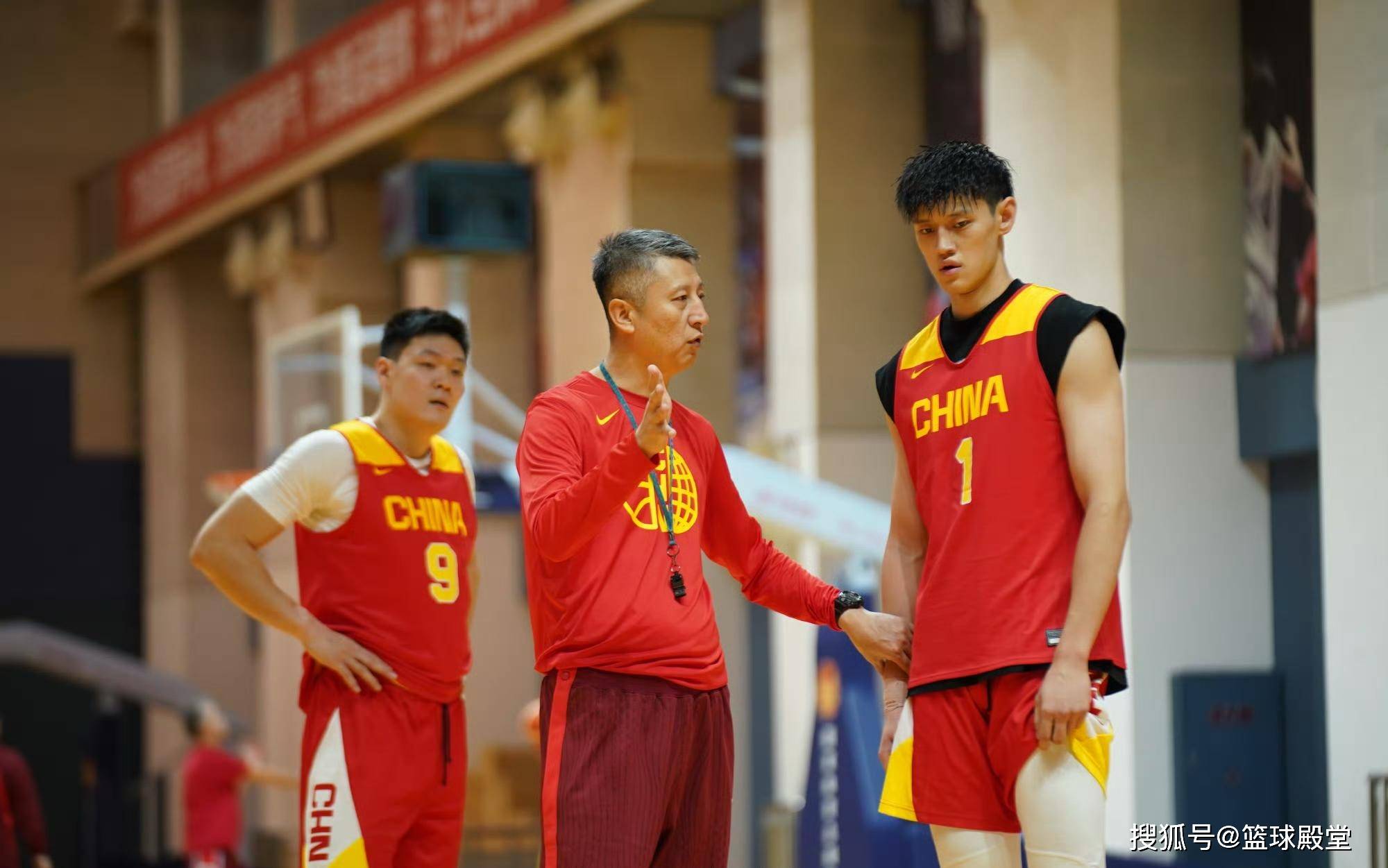 青海男篮大胜辽宁,取得良好开局 青海男篮大胜辽宁,取得良好开局