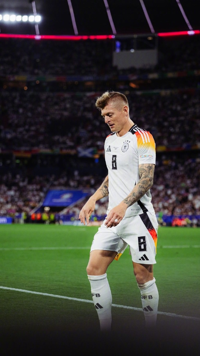 开云体育入口-包含罗斯托克主帅寻求新转会机会，欲重返德甲舞台的词条