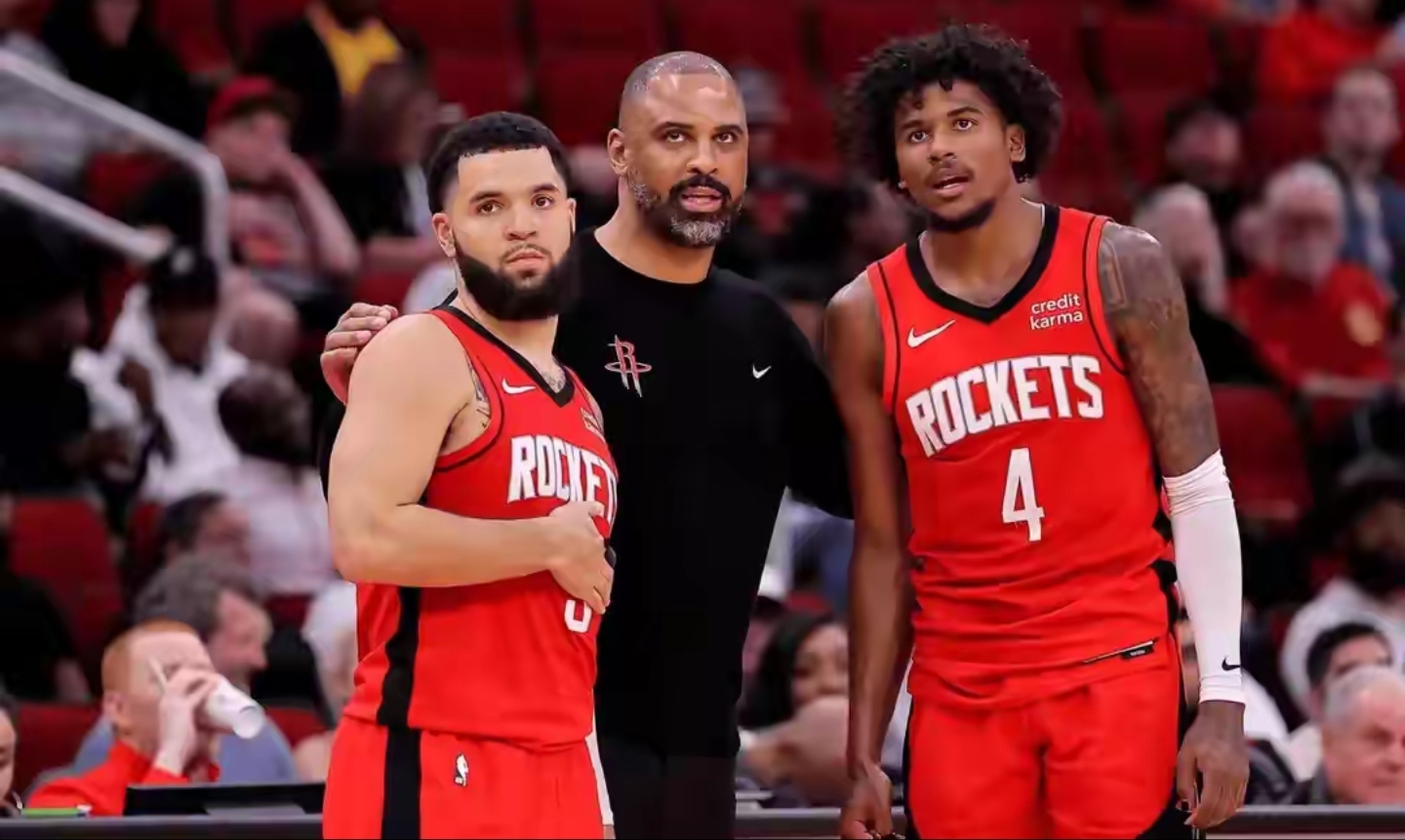 开云体育官网-关于灰熊凭借团队合作，击败对手实现逆转的信息