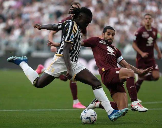 意甲比赛中发生一场激烈的对抗