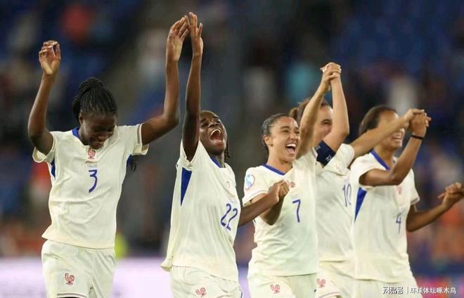 开云体育app-包含欧洲足球豪强对决，火荧夺目的词条