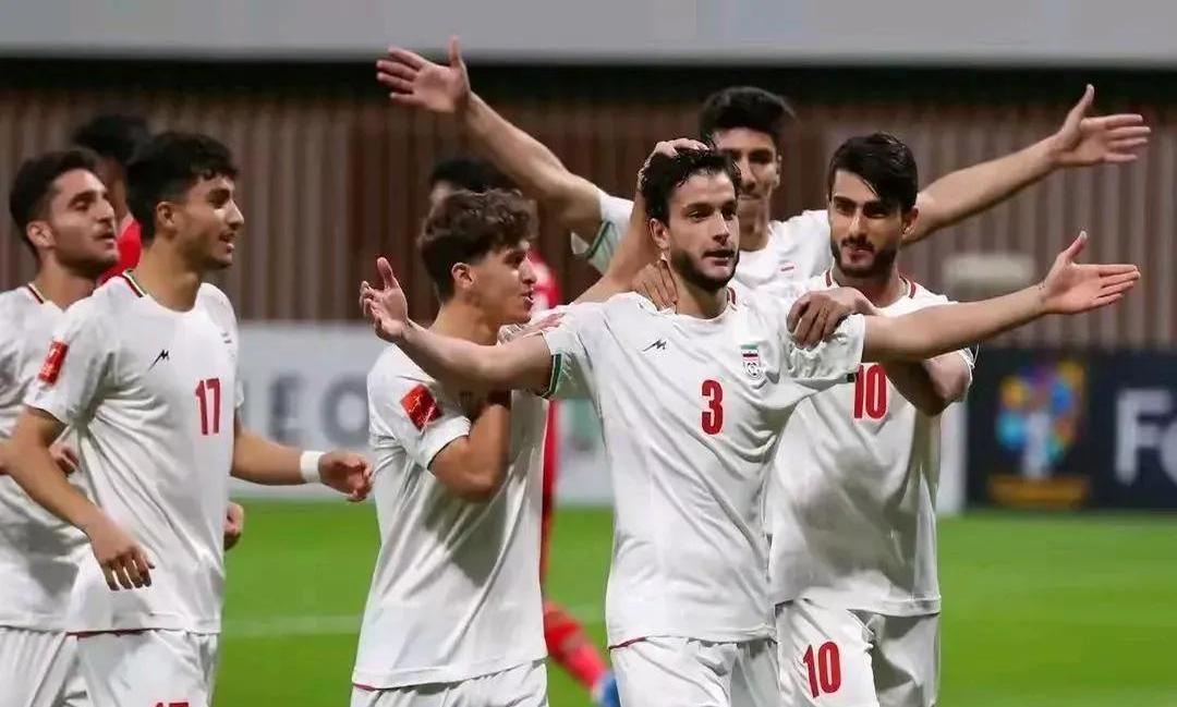 开云体育亚洲官网-关于亚洲顶级俱乐部踢球风采赏析的信息