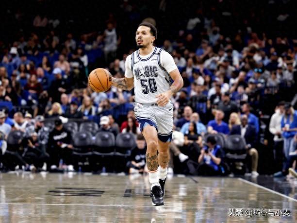 开云体育官方入口-灰熊队寻找出路，球队战术调整持续进行的简单介绍