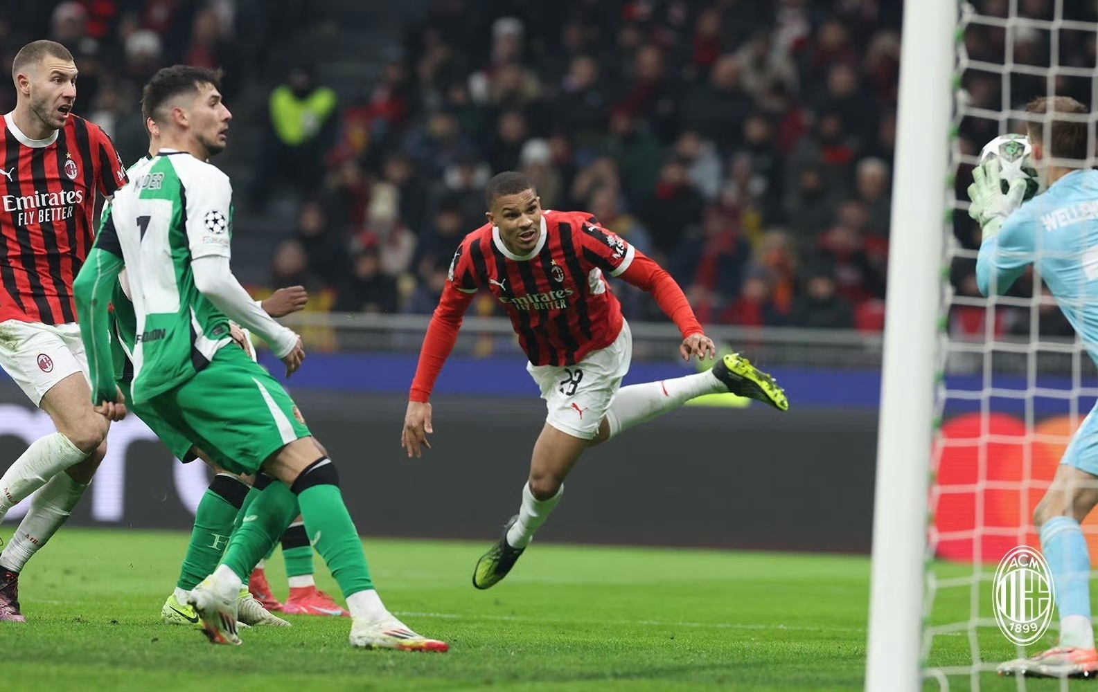 AC米兰队长因伤缺席关键比赛，对球队有何影响？的简单介绍