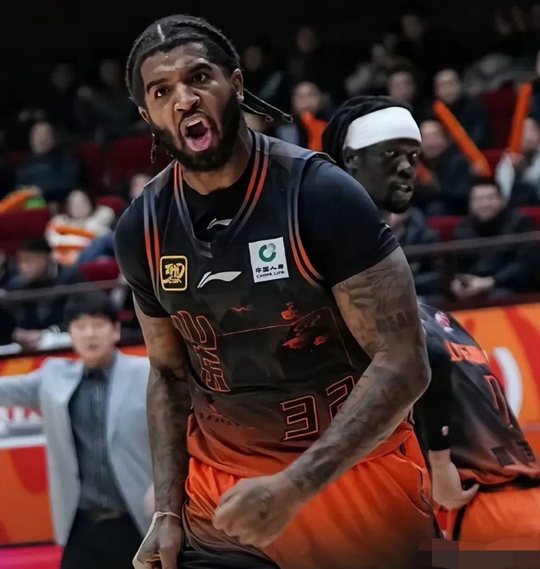 联盟最佳防守球员现身，将领军球队征战季后赛的简单介绍