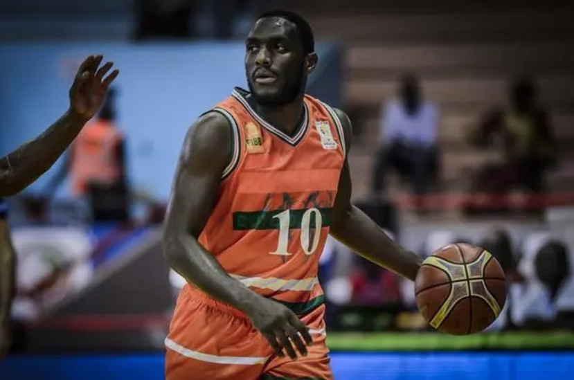 乌克兰男篮逆袭夺冠,捷克队遭遇挫败 乌克兰男篮逆袭夺冠,捷克队遭遇挫败