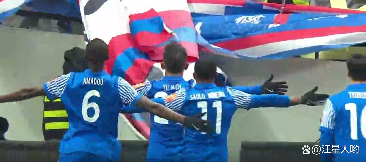 球场上掀起一场精彩的角逐，引发无数讨论