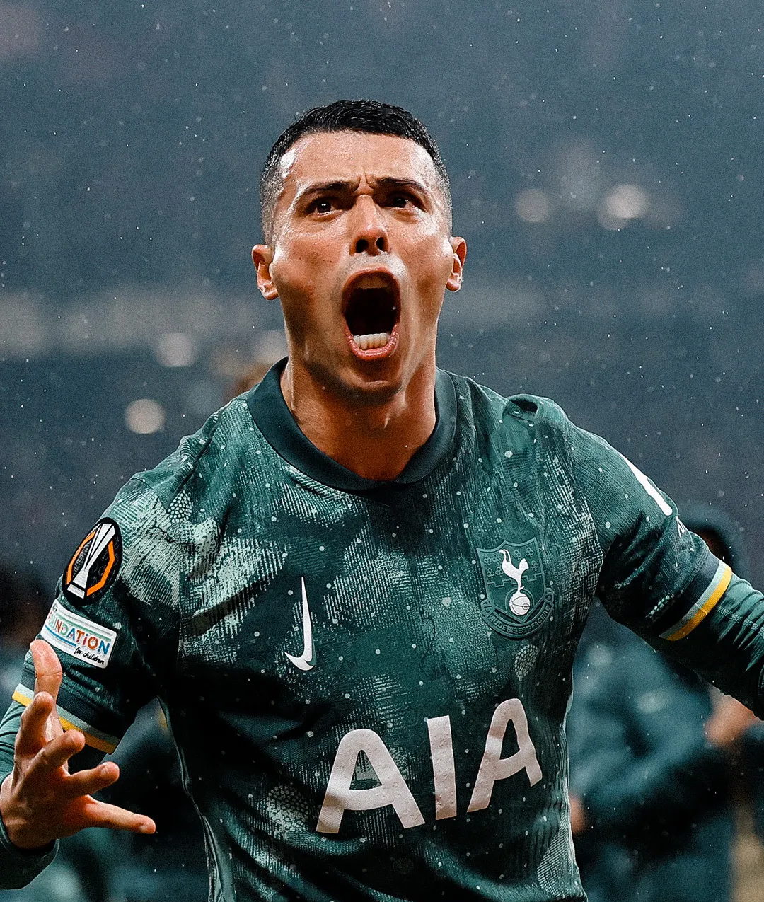 开云体育app-热刺球员体能充沛状态维持高潮