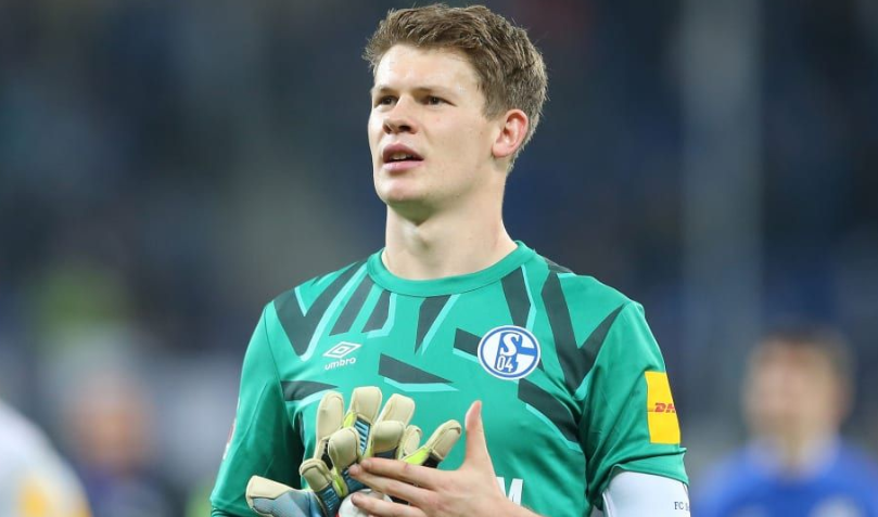 包含沙尔克队在主场壮举,三分收入囊中的词条 包含沙尔克队在主场壮举,三分收入囊中的词条