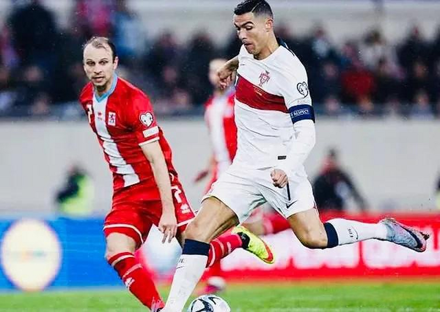 关于歌华王牌战胜康复所，欧洲杯预选赛热度不减的信息