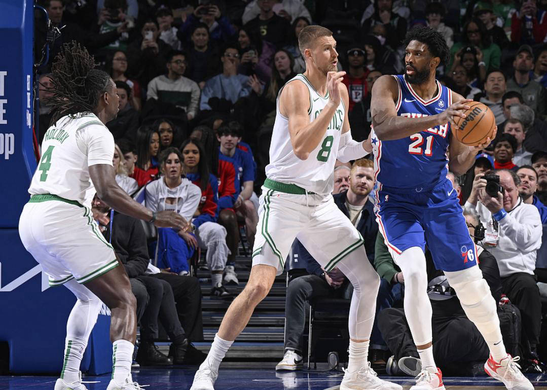 76人再度遭遇糟糕表现，球队处境堪忧