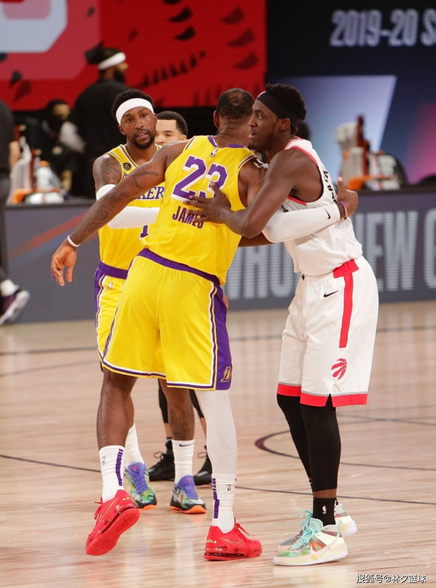 湖人第一次反超猛龙，下一场胜算几何？