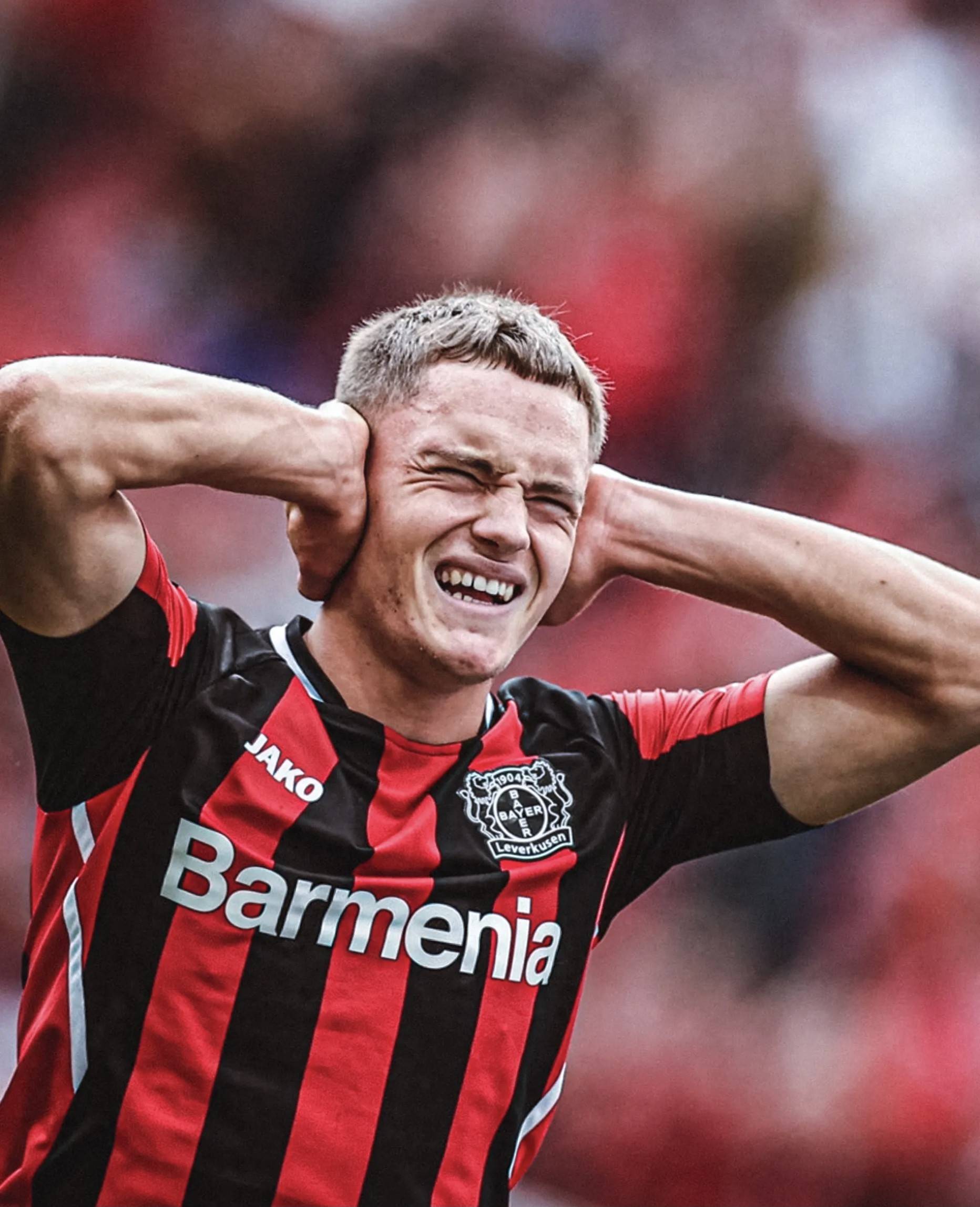 包含曼城凭借绝杀，惊险逆转拜仁挺进四强的词条